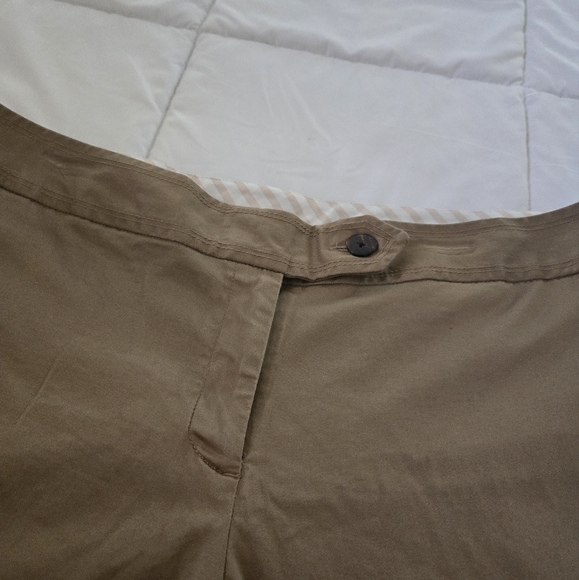 🔥 2/$9 or 3/$13  George Women's Tan Wide-Leg Cropped Pants - Picture 2 of 8